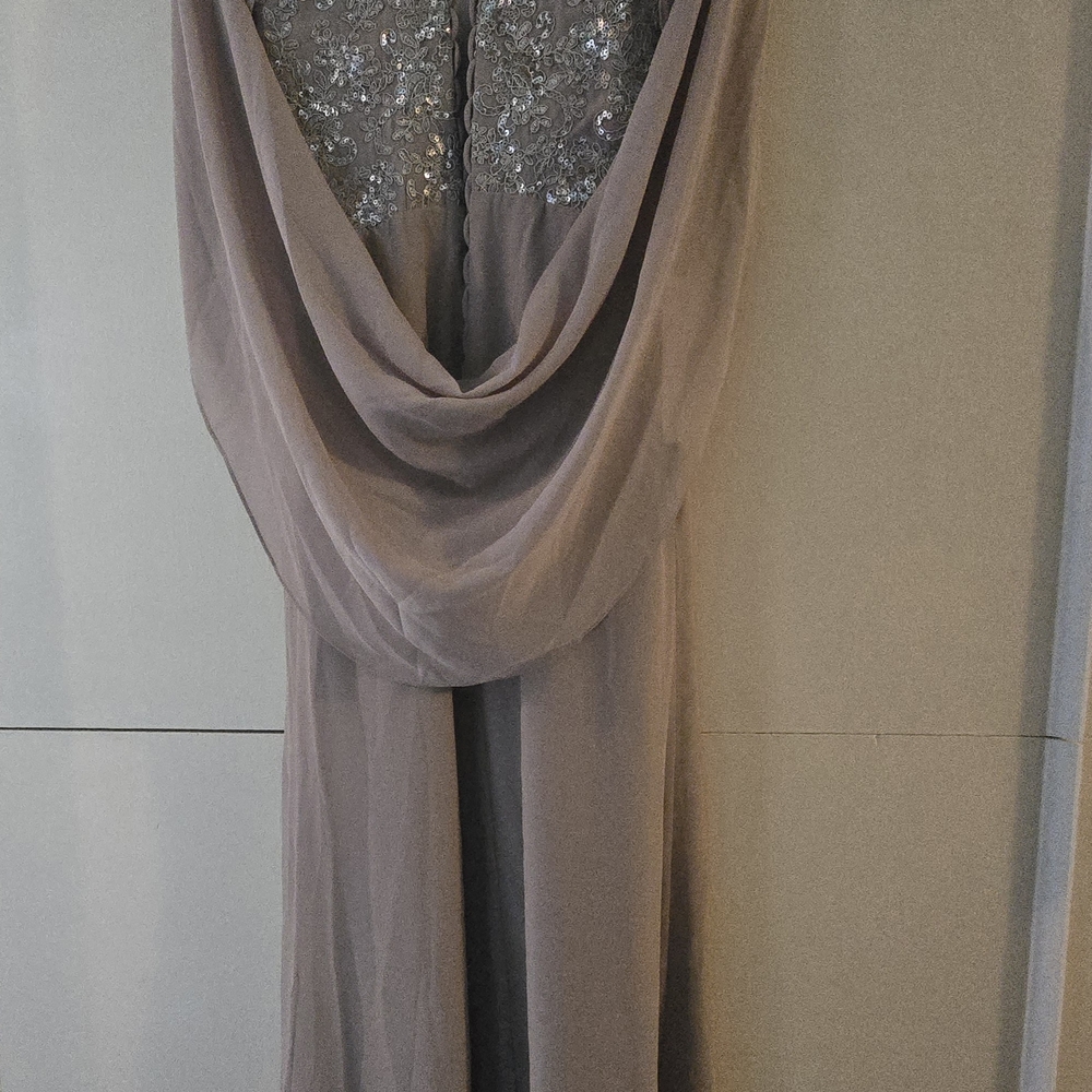 Elegant Taupe Evening Dress - Picture 3 of 5